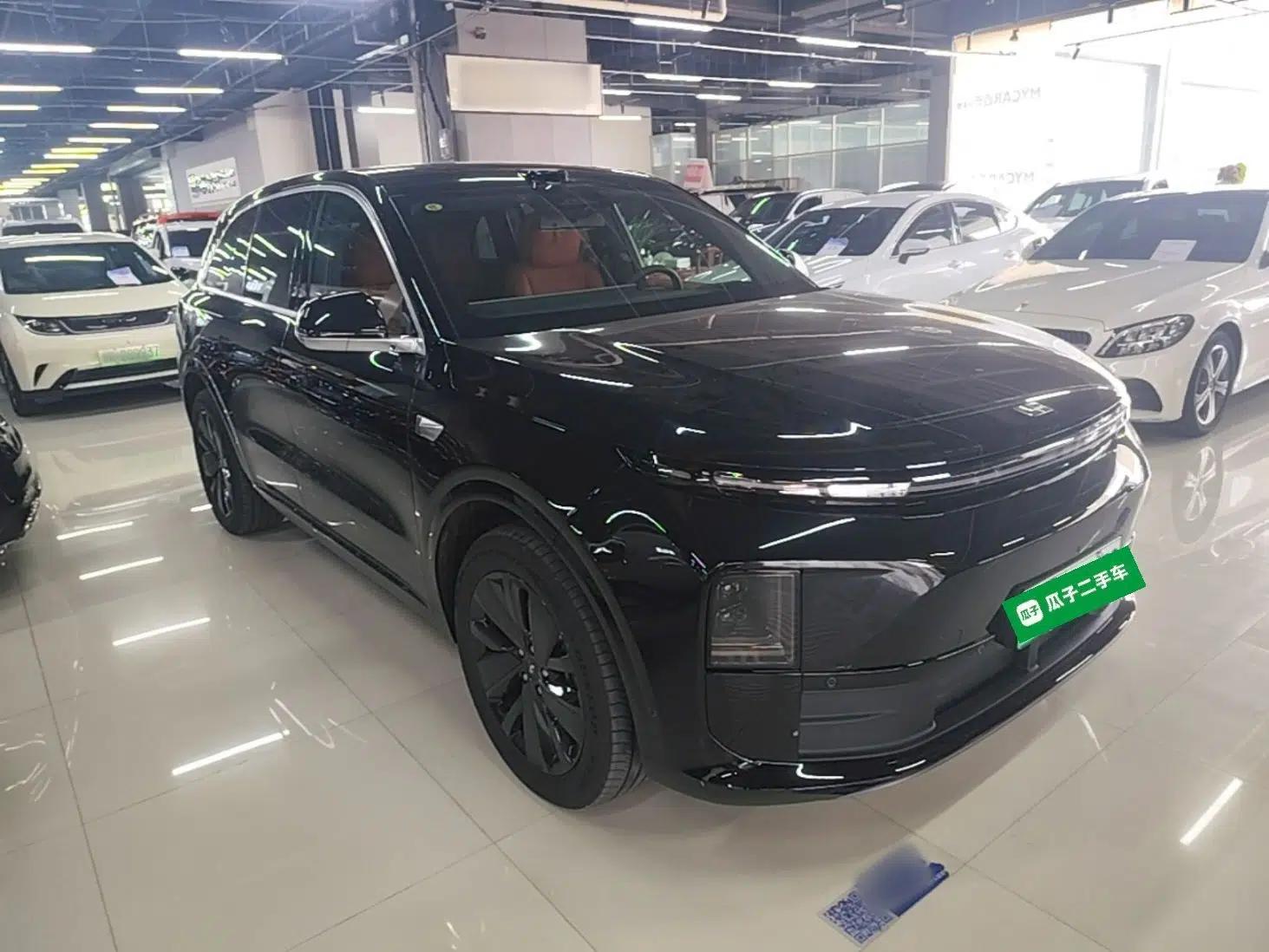 Li Auto L6 2025 Pro Smart Refresh Edition — миниатюра 3