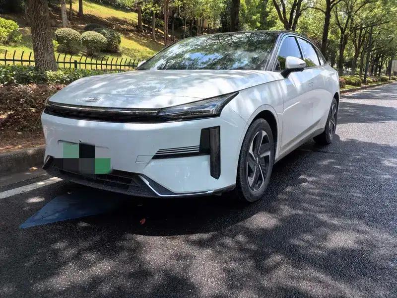 Galaxy L6 2024 Dragon Edition 1.5T DHT 125km PLUS — миниатюра 1