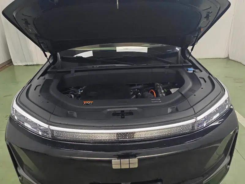 Galaxy M9 2025 230km/h 2WD Explorer Edition — миниатюра 10