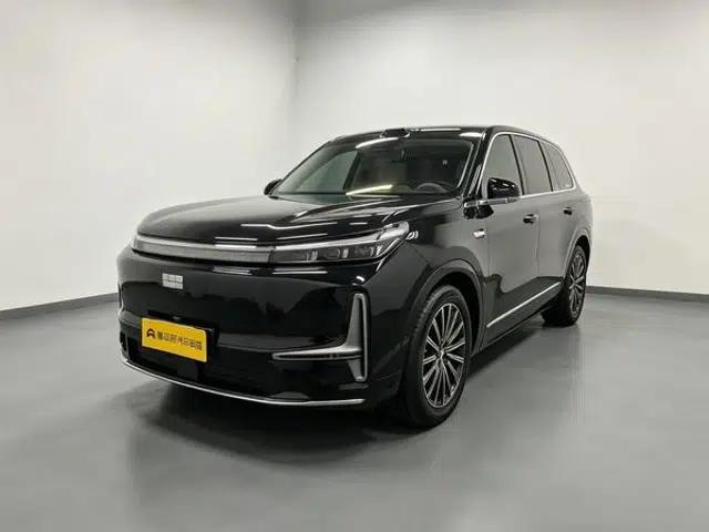 Galaxy M9 2025 230km/h 2WD Explorer Edition