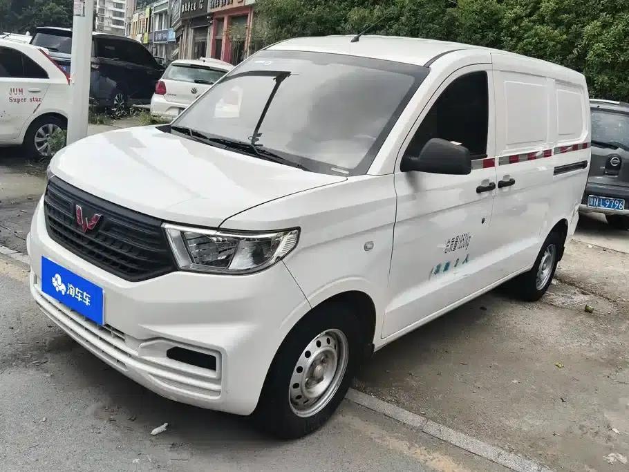 Wuling Hongguang V 2022 1.5L Jinqu Edition with Sealed Windows and Electric Power Assist LAR — миниатюра 1