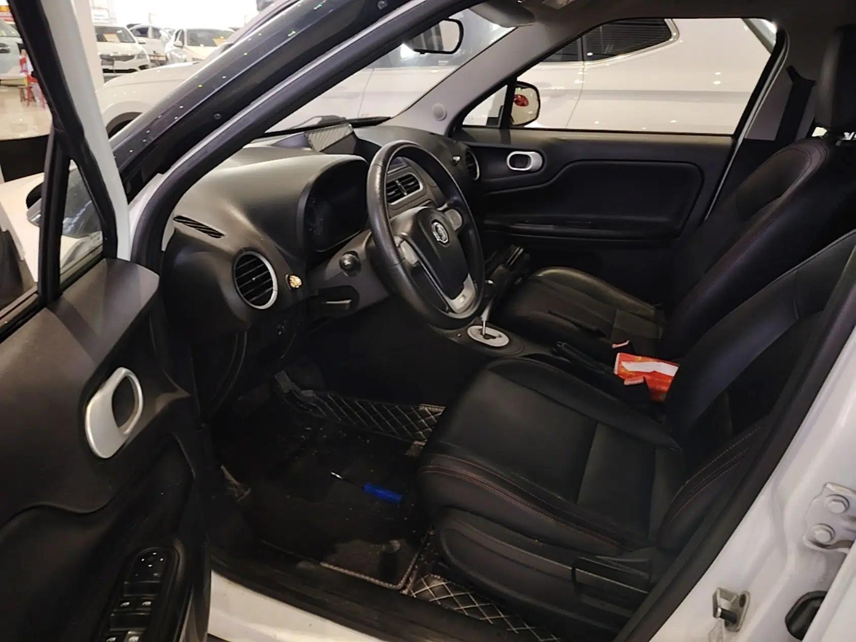 MG 3 2016 1.3L AMT Comfort Edition — миниатюра 18