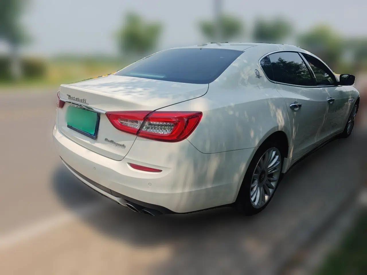 Maserati President 2013 3.0T Standard Model — миниатюра 6