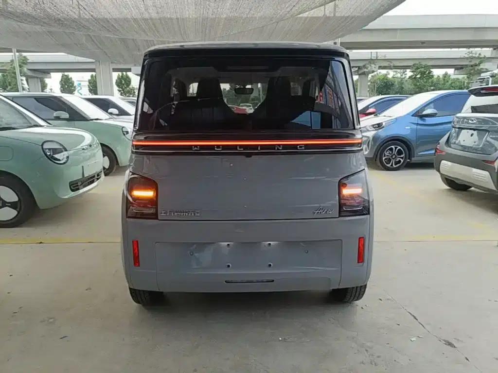 Wuling Air ev Clear Sky 2023 Model, Four-Seat - Advanced Edition — миниатюра 6