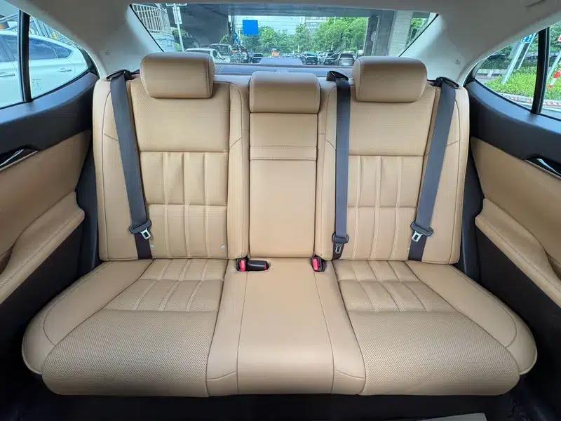 Lexus ES 2015 200 Elite Edition — миниатюра 13