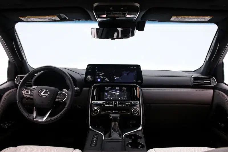 2024 Lexus LX 3.5T Automatic AWD 7-Seater (Parallel Import) — миниатюра 11