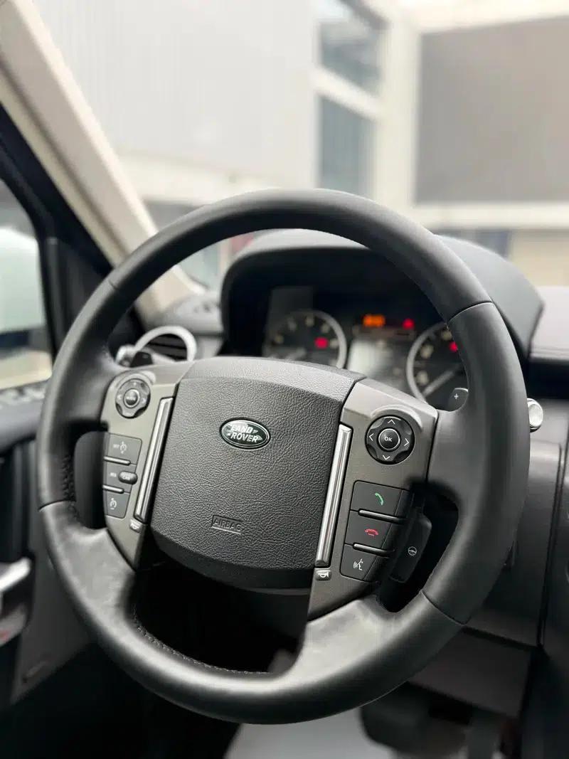 Discovery 2015 3.0 V6 SC HSE — миниатюра 13
