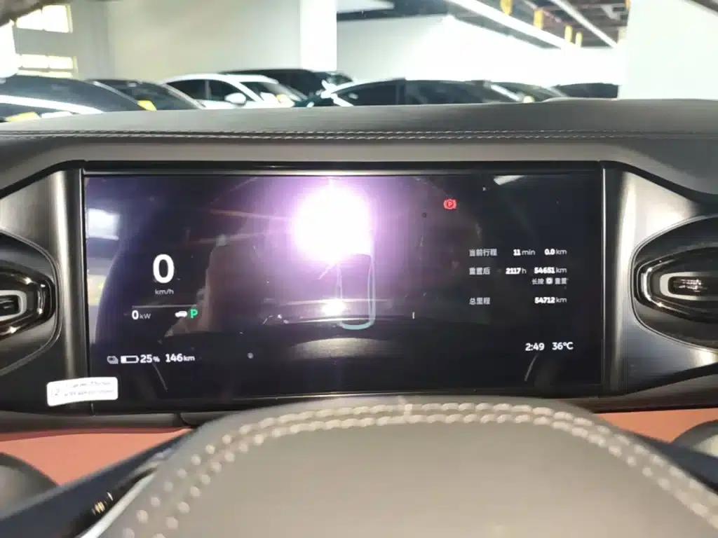 NIO EC6 2020 615KM Performance Edition — миниатюра 12