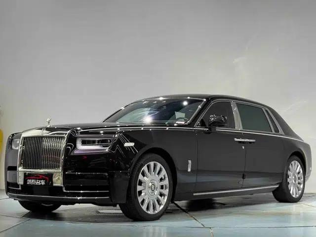 2018 Phantom 6.7T Long Wheelbase