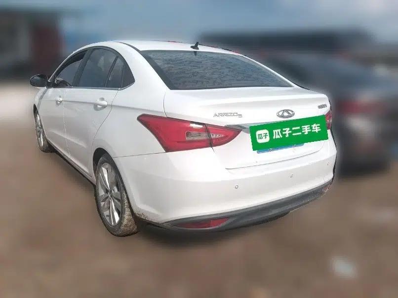 Chery Arrizo 5 2017 1.5L Manual Lingchao Edition — миниатюра 4