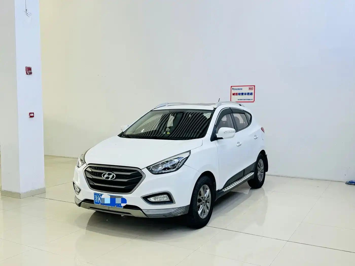 Beijing Hyundai ix35 2013 2.0L Automatic 2WD Comfort GL (National IV Emission Standard) — миниатюра 3