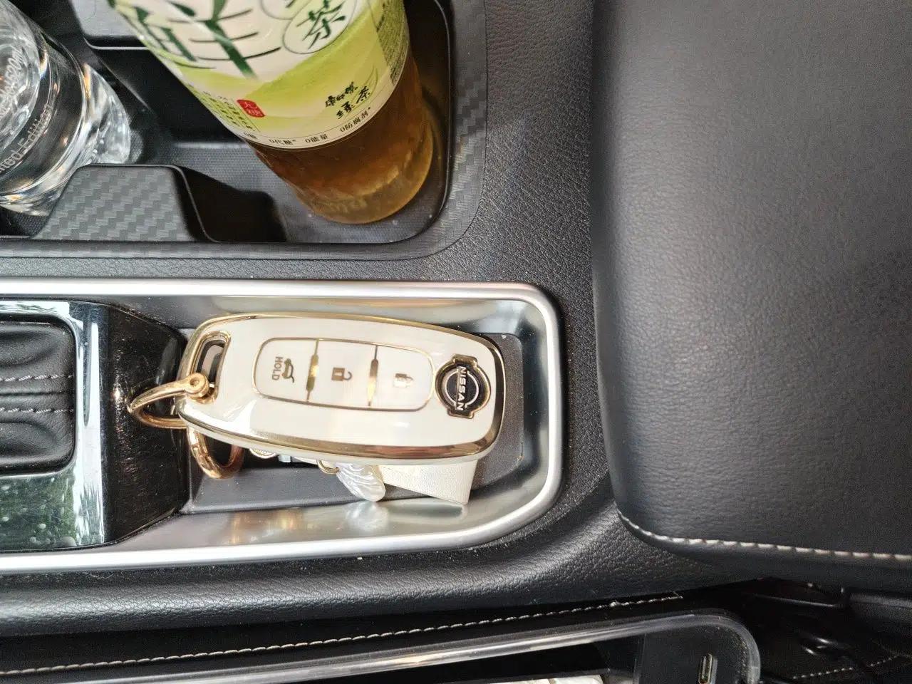 Nissan Sylphy 2023 1.6L CVT Enjoyment Edition — миниатюра 17