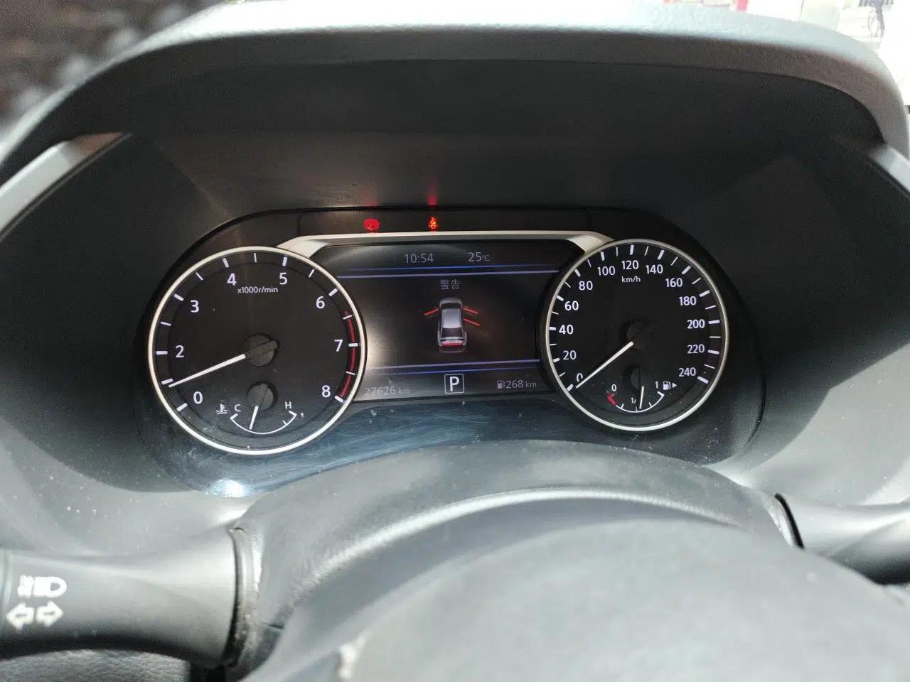Nissan Sylphy 2023 1.6L CVT Enjoyment Edition — миниатюра 10