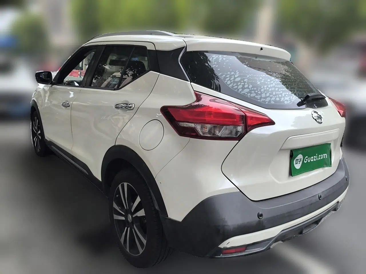 Nissan Kicks 2017 1.5L CVT Smart Drive Edition — миниатюра 4