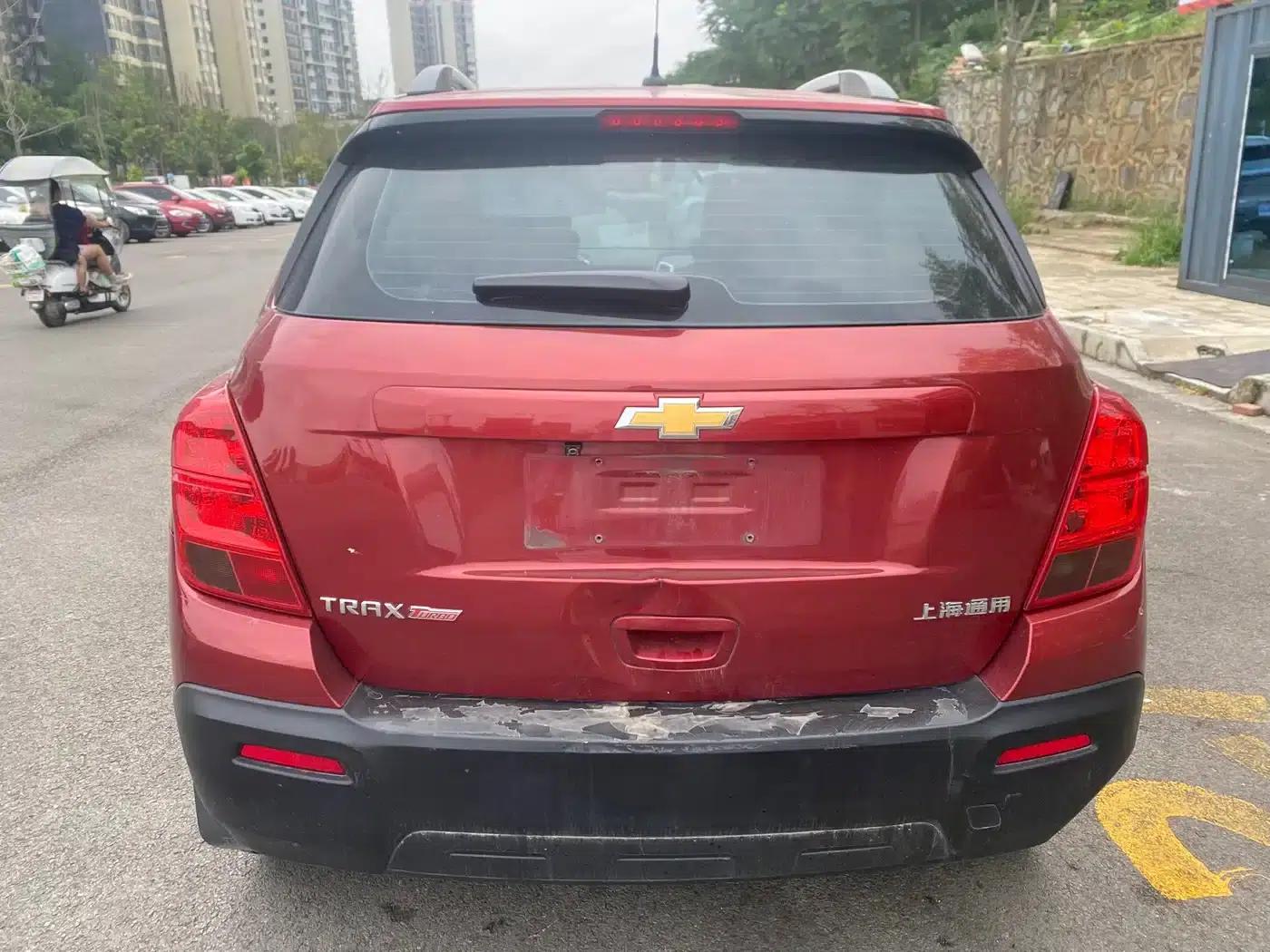 Chevrolet Trax 2016 1.4T Automatic 2WD Comfort Sunroof Edition — миниатюра 12