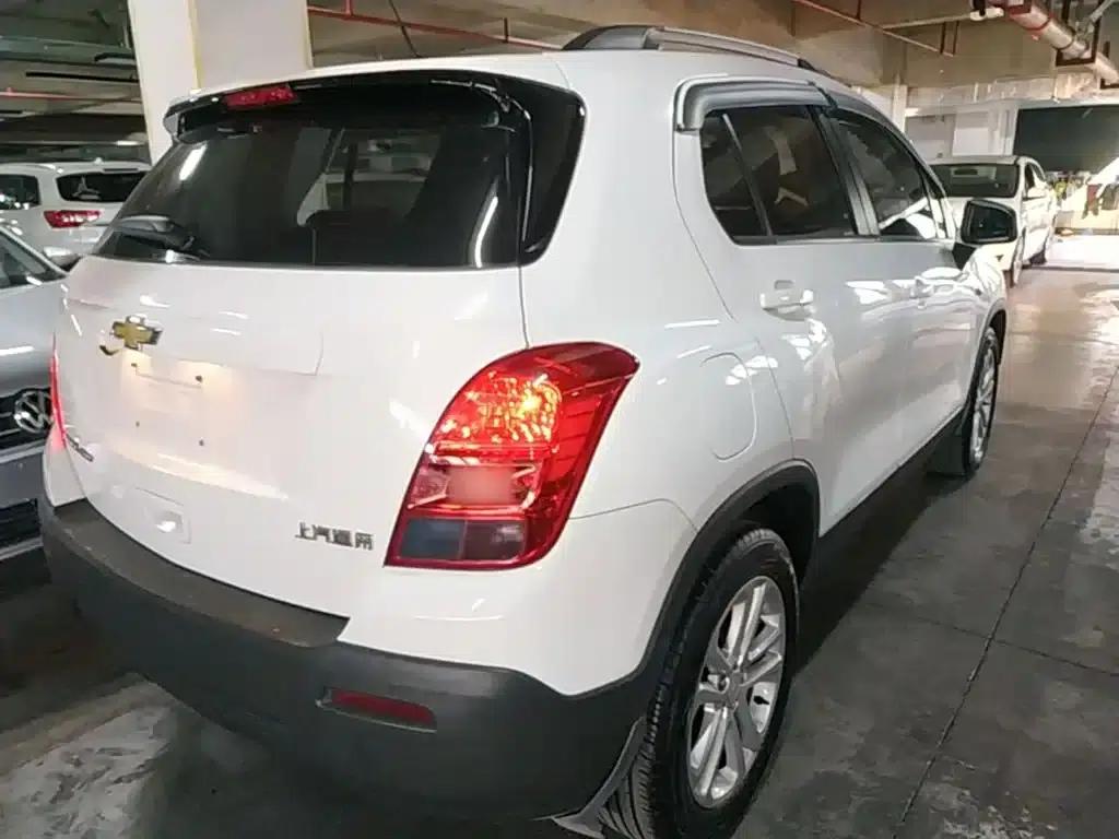 Chevrolet Trax 2016 1.4T Automatic 2WD Comfort Sunroof Edition — миниатюра 7