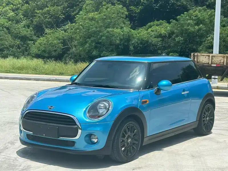 2018 MINI 1.5T ONE PLUS — миниатюра 1