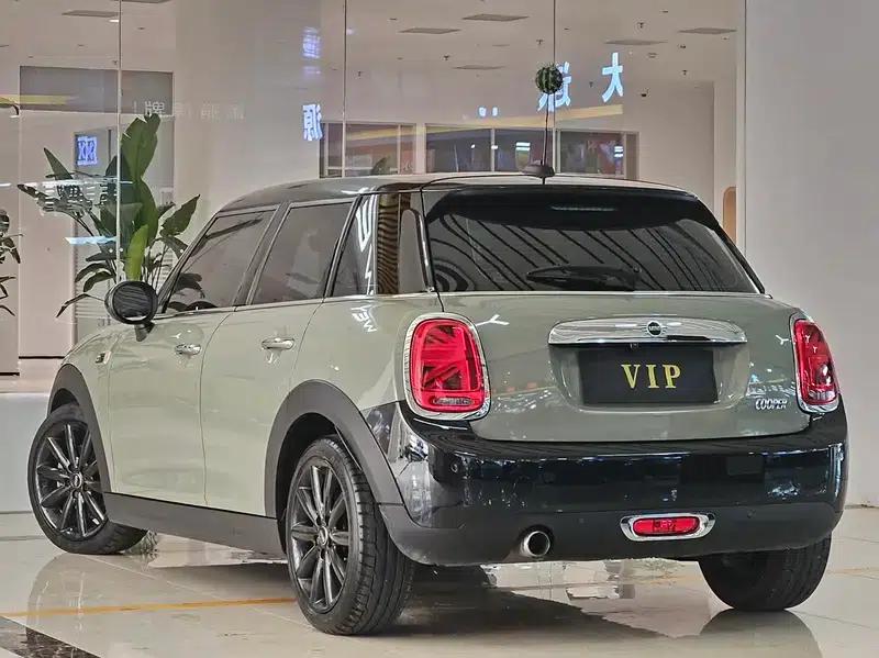 2018 MINI 1.5T COOPER Artist 5-Door Edition — миниатюра 4