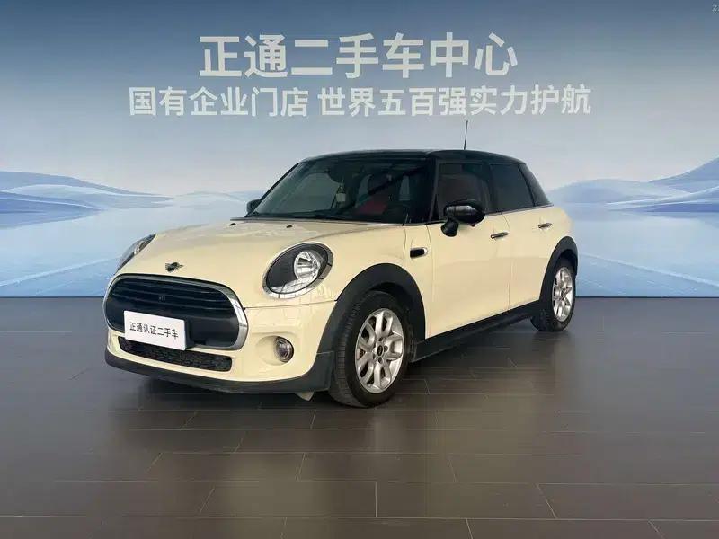 2021 MINI 1.5T ONE 5-Door — миниатюра 1