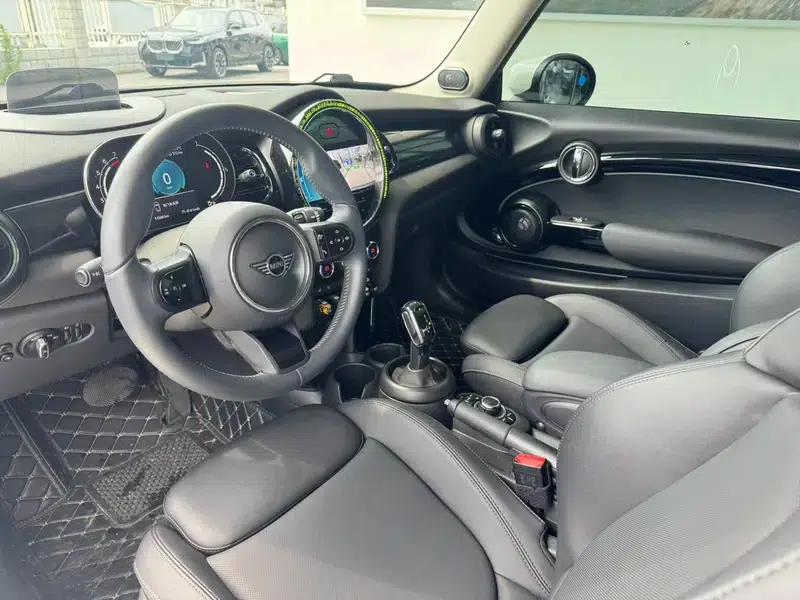 MINI 2023 1.5T COOPER Arc Light Special Edition — миниатюра 13