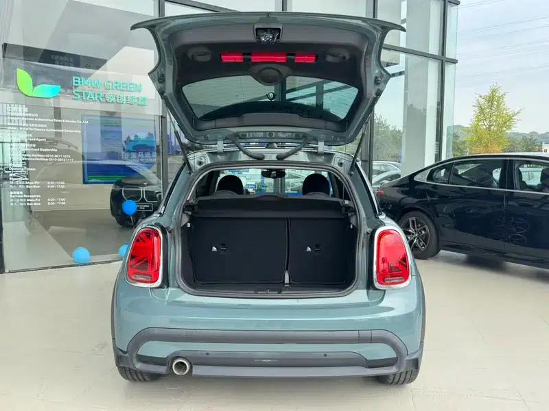 MINI 2023 1.5T COOPER Arc Light Special Edition — миниатюра 9
