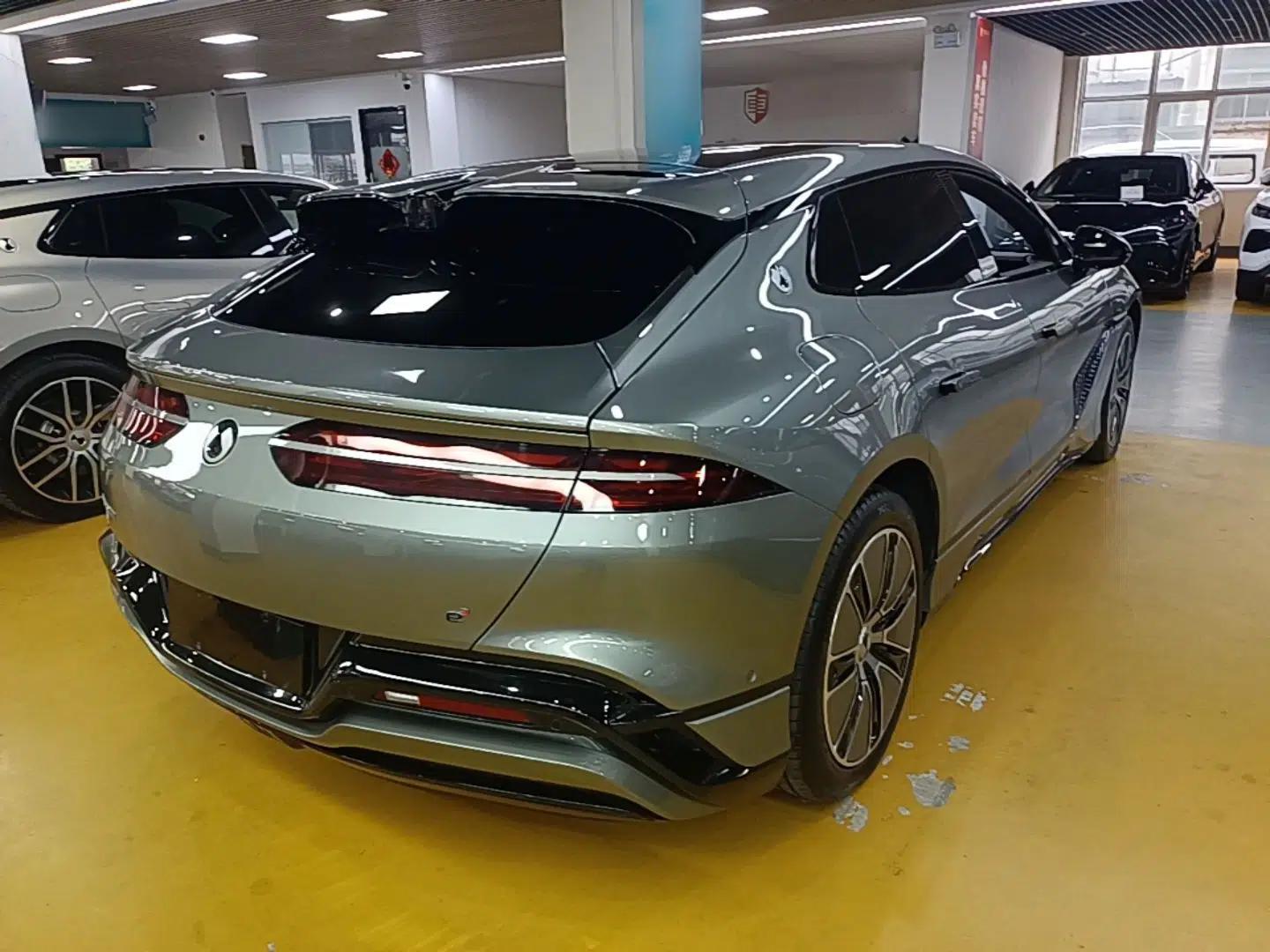 Denza Z9GT 2024 1100 4x4 Max First Edition — миниатюра 6