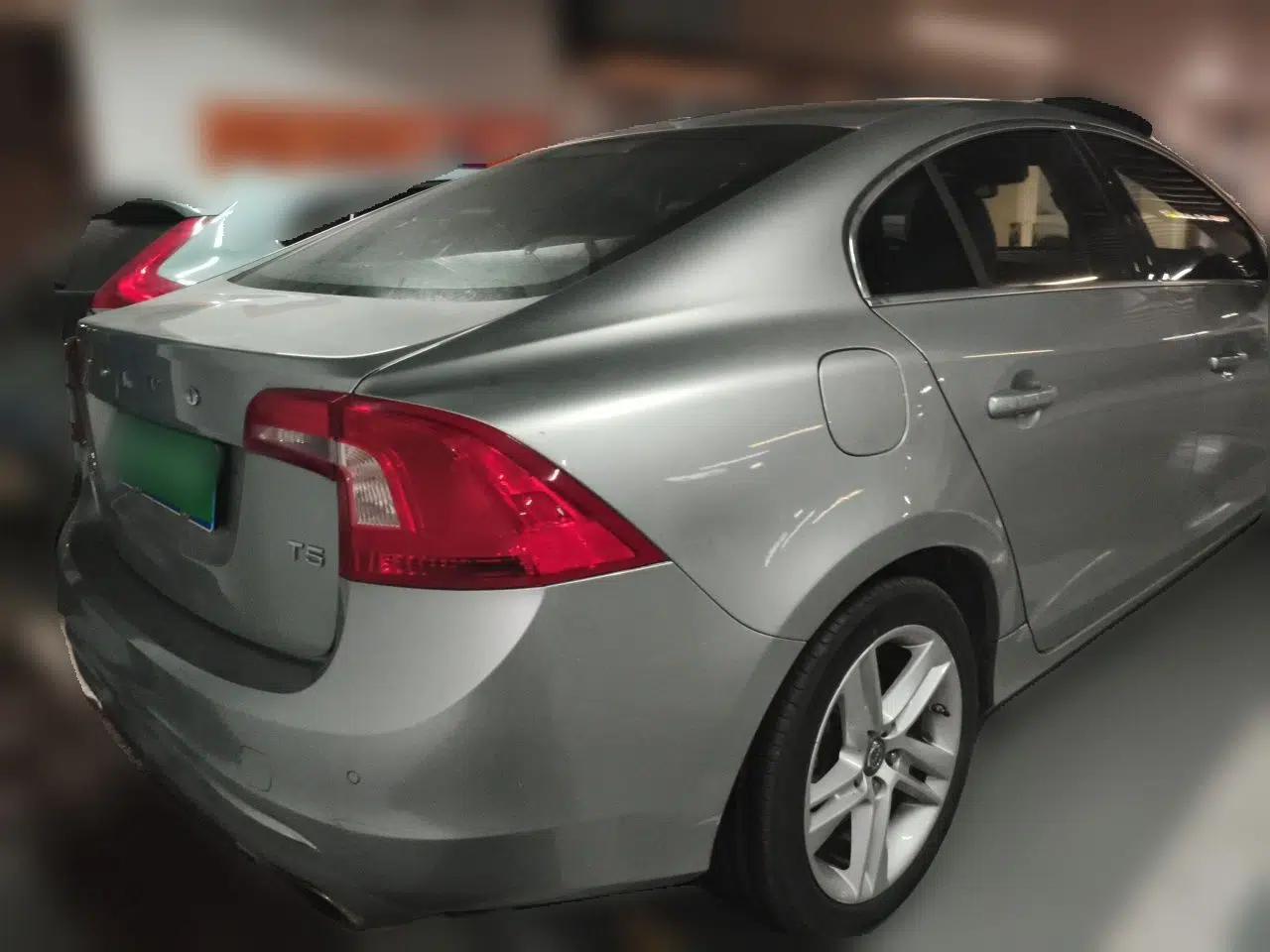 Volvo S60 2014 S60L T5 Intelligent Drive Edition — миниатюра 6