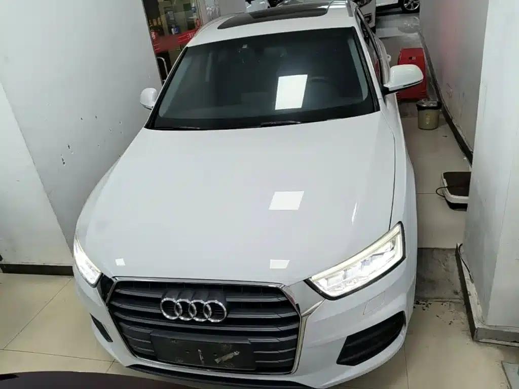 Audi Q3 2018 30th Anniversary Edition 30 TFSI Fashion Model — миниатюра 3