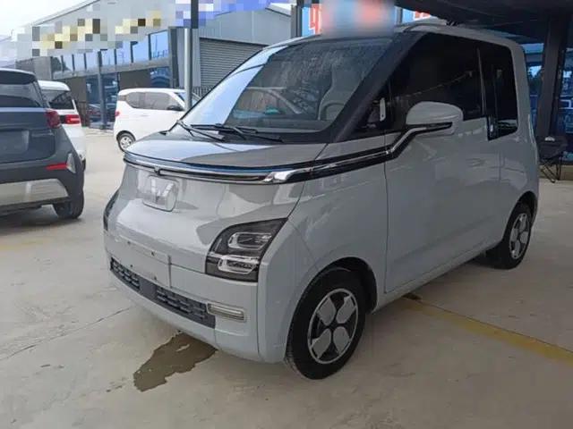 Wuling Air ev 2023 - Four Seats - Advanced Edition