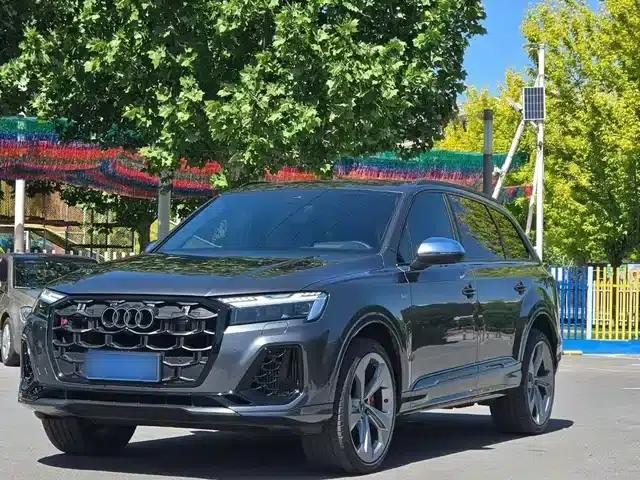 Audi SQ7 2024 4.0 TFSI