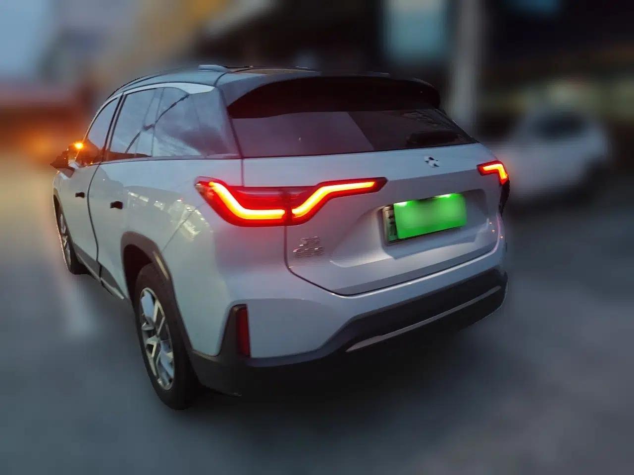 Nio ES6 2020 600 km Sport Edition — миниатюра 4