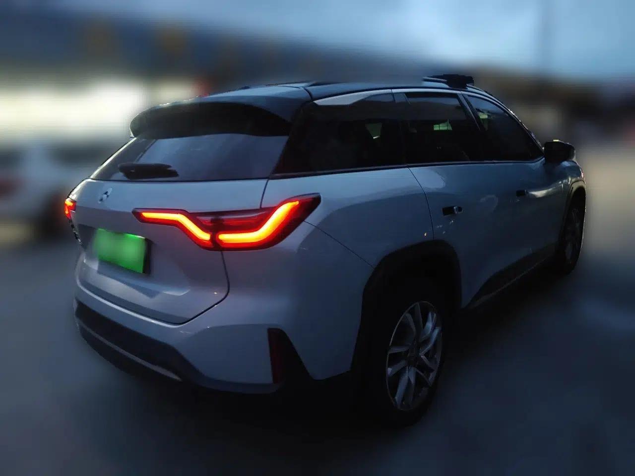Nio ES6 2020 600 km Sport Edition — миниатюра 6