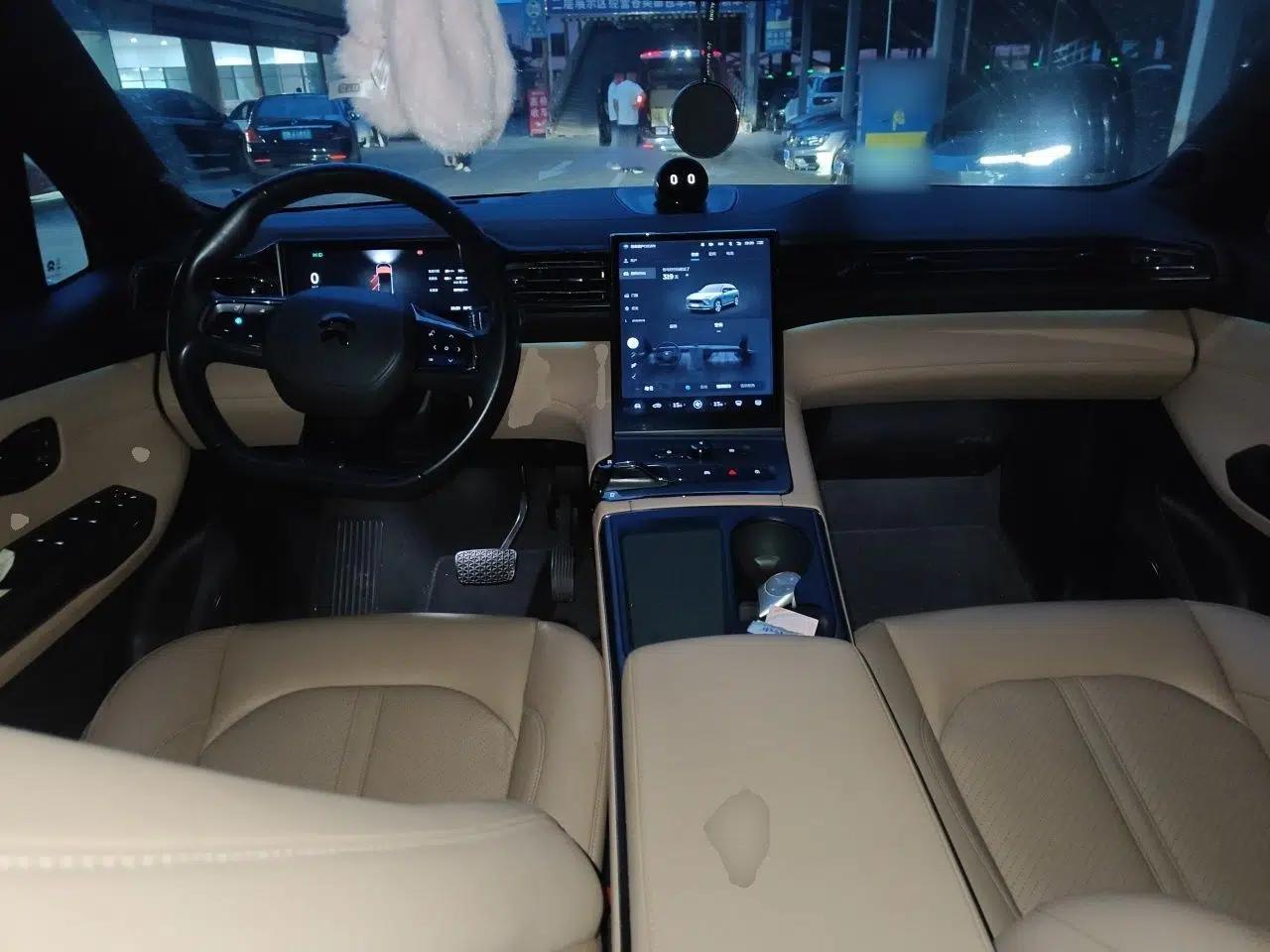 Nio ES6 2020 600 km Sport Edition — миниатюра 9