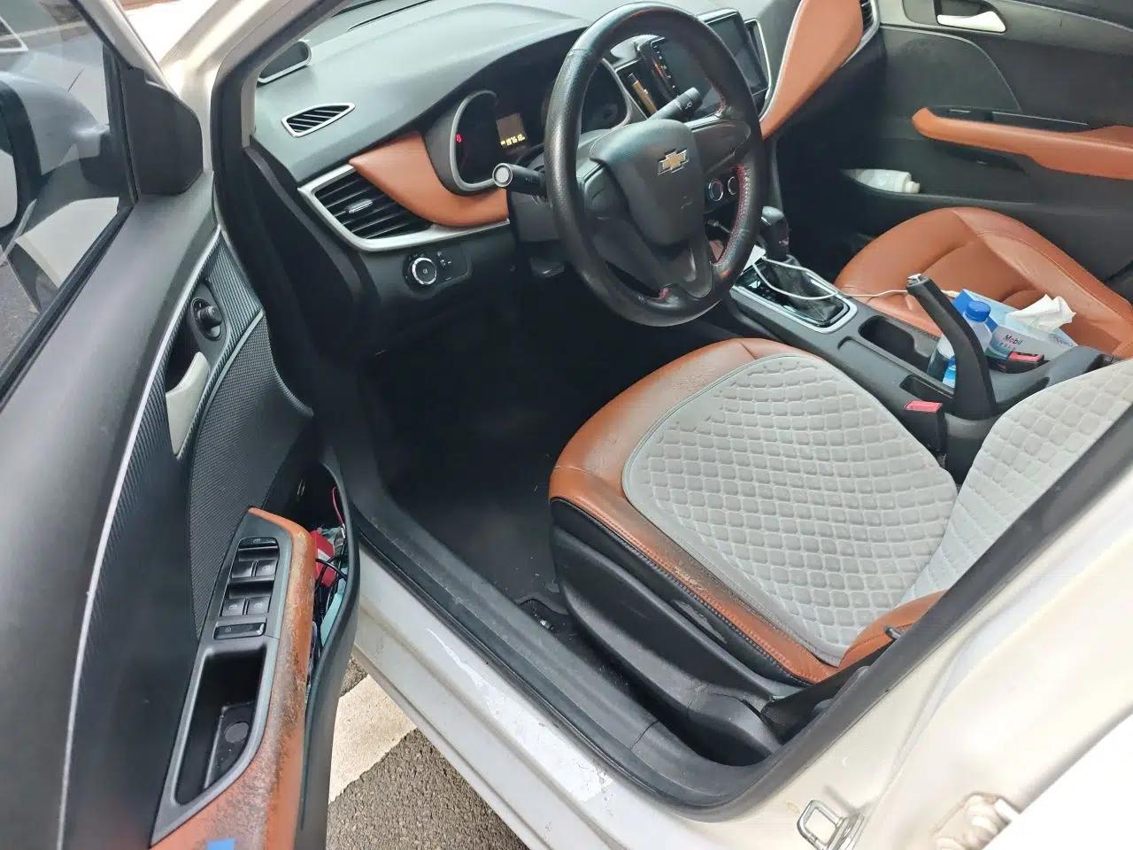 Chevrolet Cavalier 2019 320 Automatic Enjoyment with Sunroof — миниатюра 16