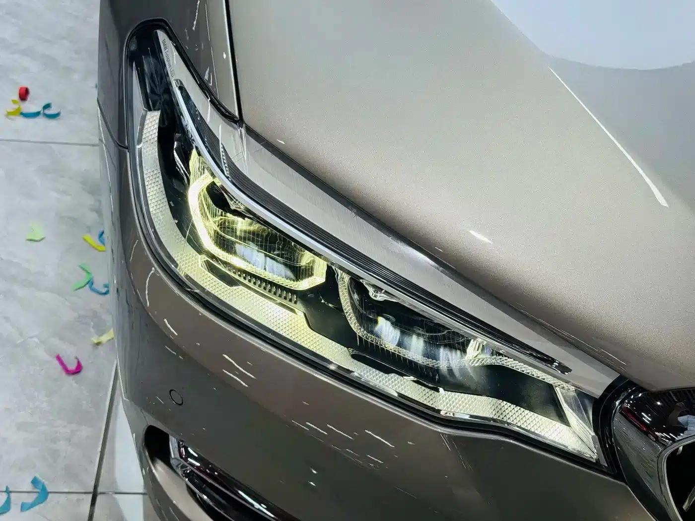 BMW 5 Series 2020 530Li Luxury Package — миниатюра 6
