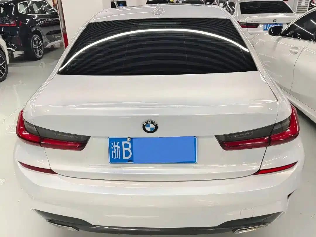 2022 BMW 3 Series 325Li M Sport Package — миниатюра 5