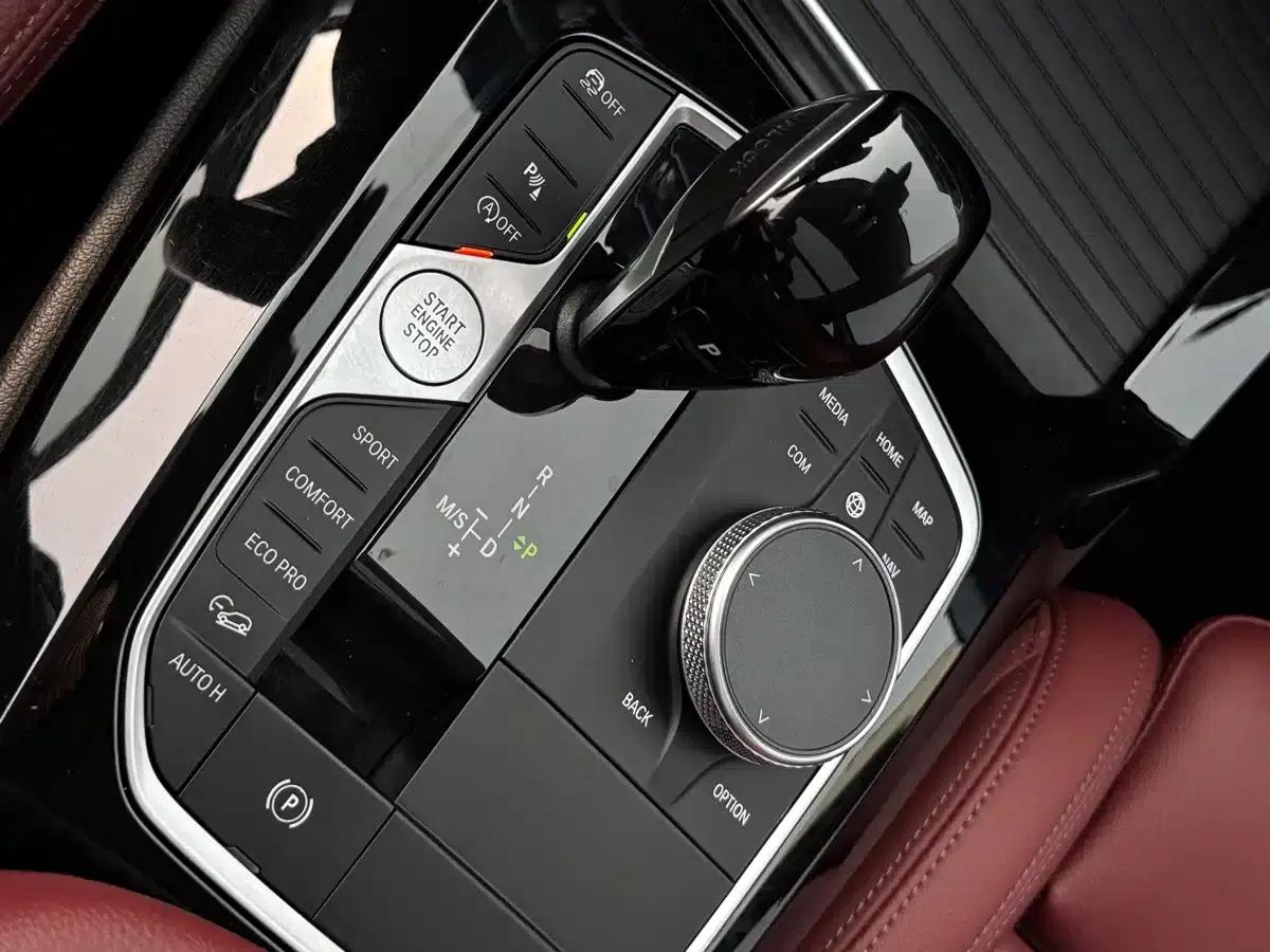BMW X3 2022 xDrive30i Leading Edition M Sport Package — миниатюра 16