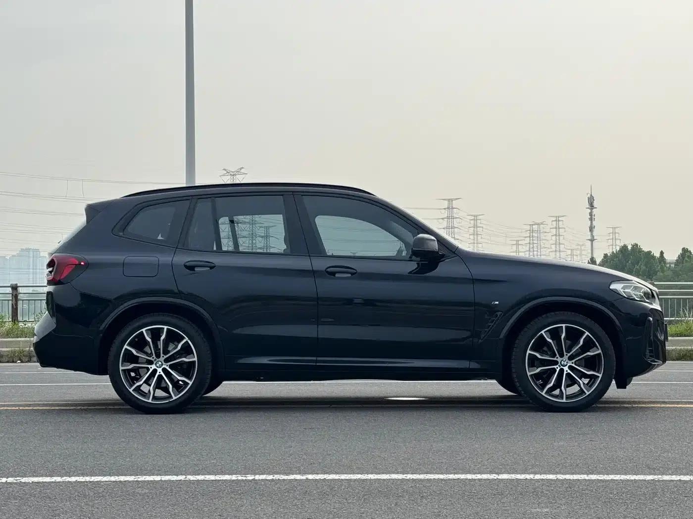 BMW X3 2022 xDrive30i Leading Edition M Sport Package — миниатюра 5