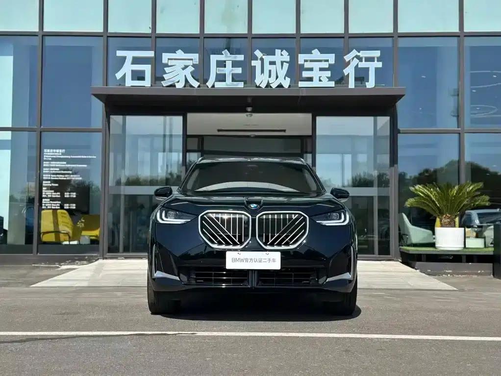 BMW X3 2025 xDrive30L Luxury M Sport Package — миниатюра 2
