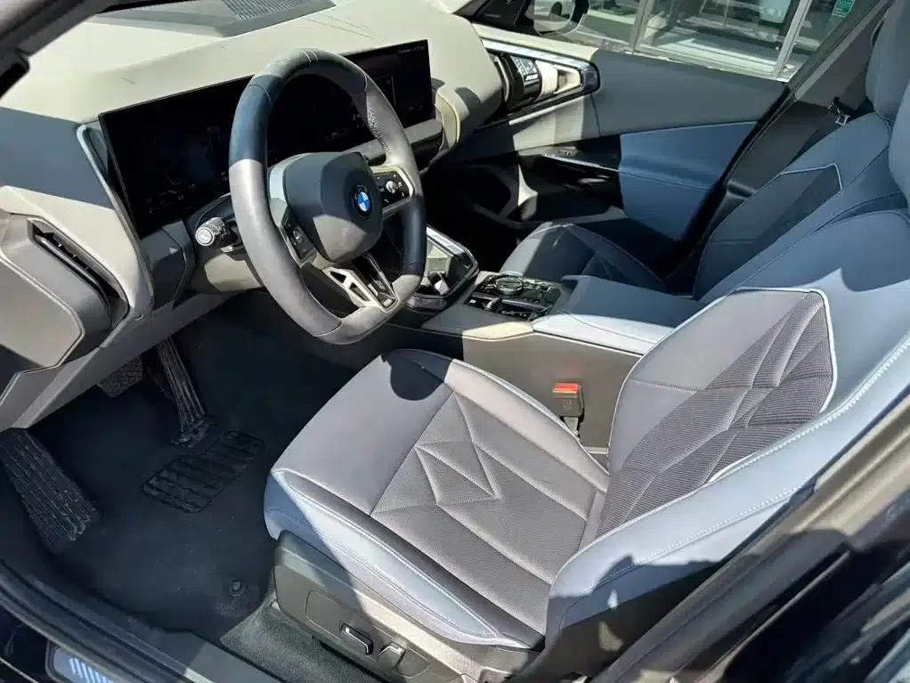 BMW X3 2025 xDrive30L Luxury M Sport Package — миниатюра 9