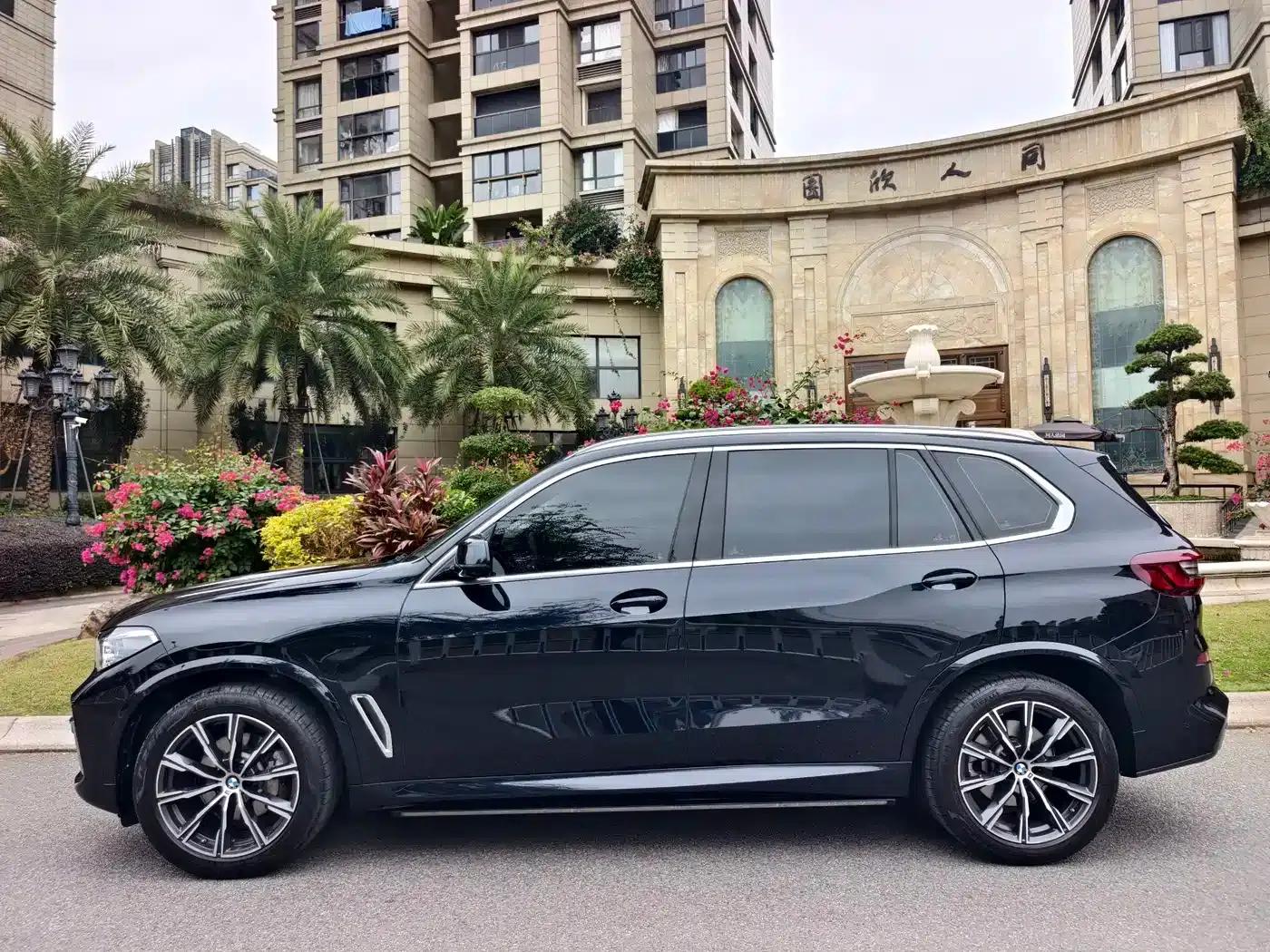 BMW X5 2022 Facelift xDrive 30Li M Sport Package — миниатюра 4