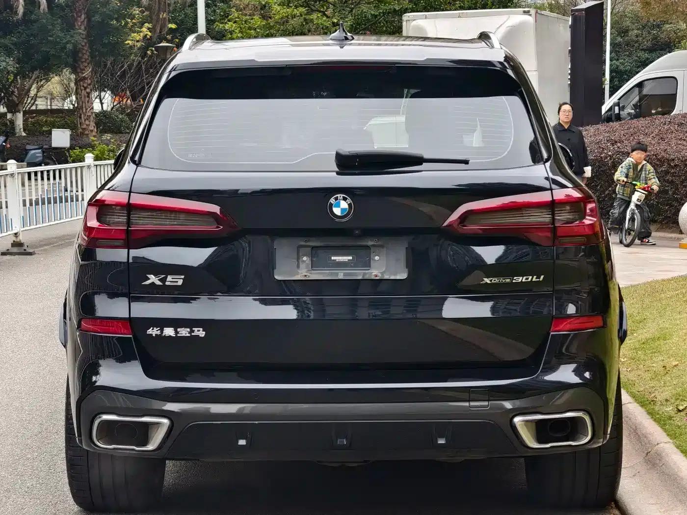 BMW X5 2022 Facelift xDrive 30Li M Sport Package — миниатюра 6
