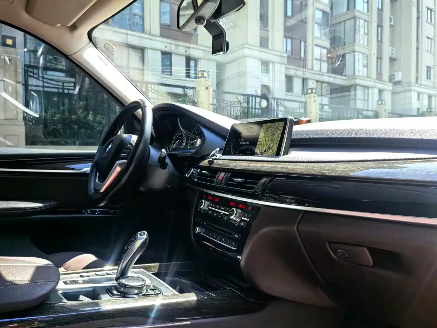 2014 BMW X5 xDrive35i Luxury (Imported) — миниатюра 9
