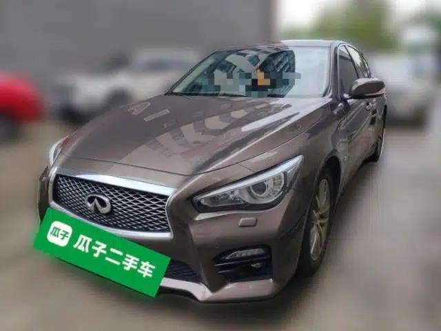 Infiniti Q50 2014 2.0T Luxury Edition