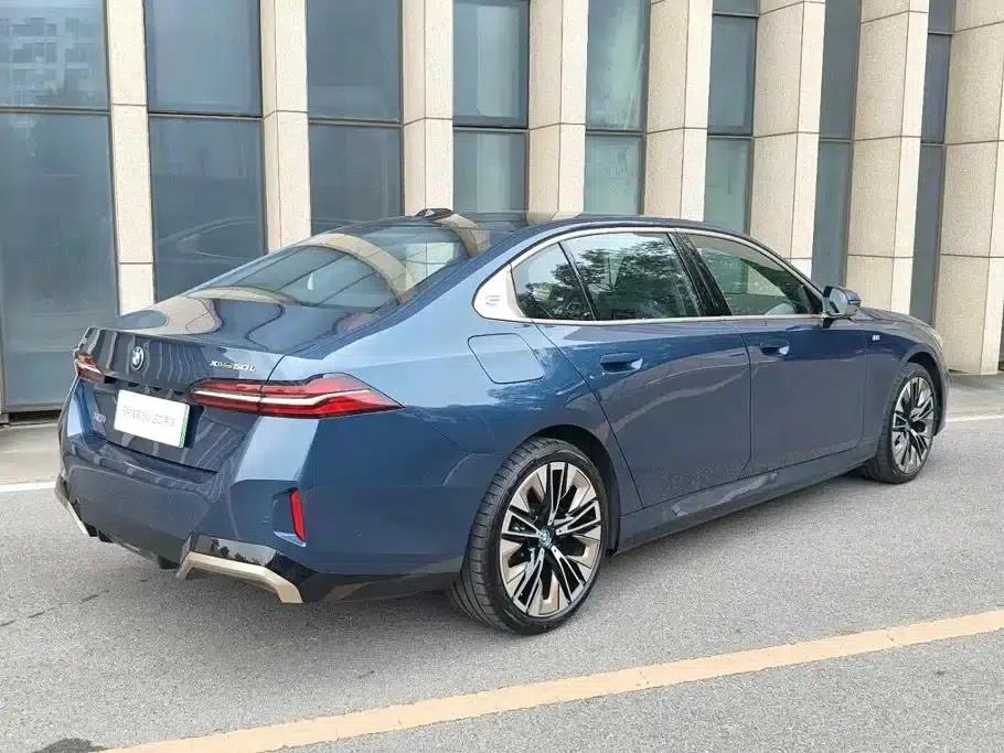 BMW i5 2025 xDrive 50L M Sport Package — миниатюра 4