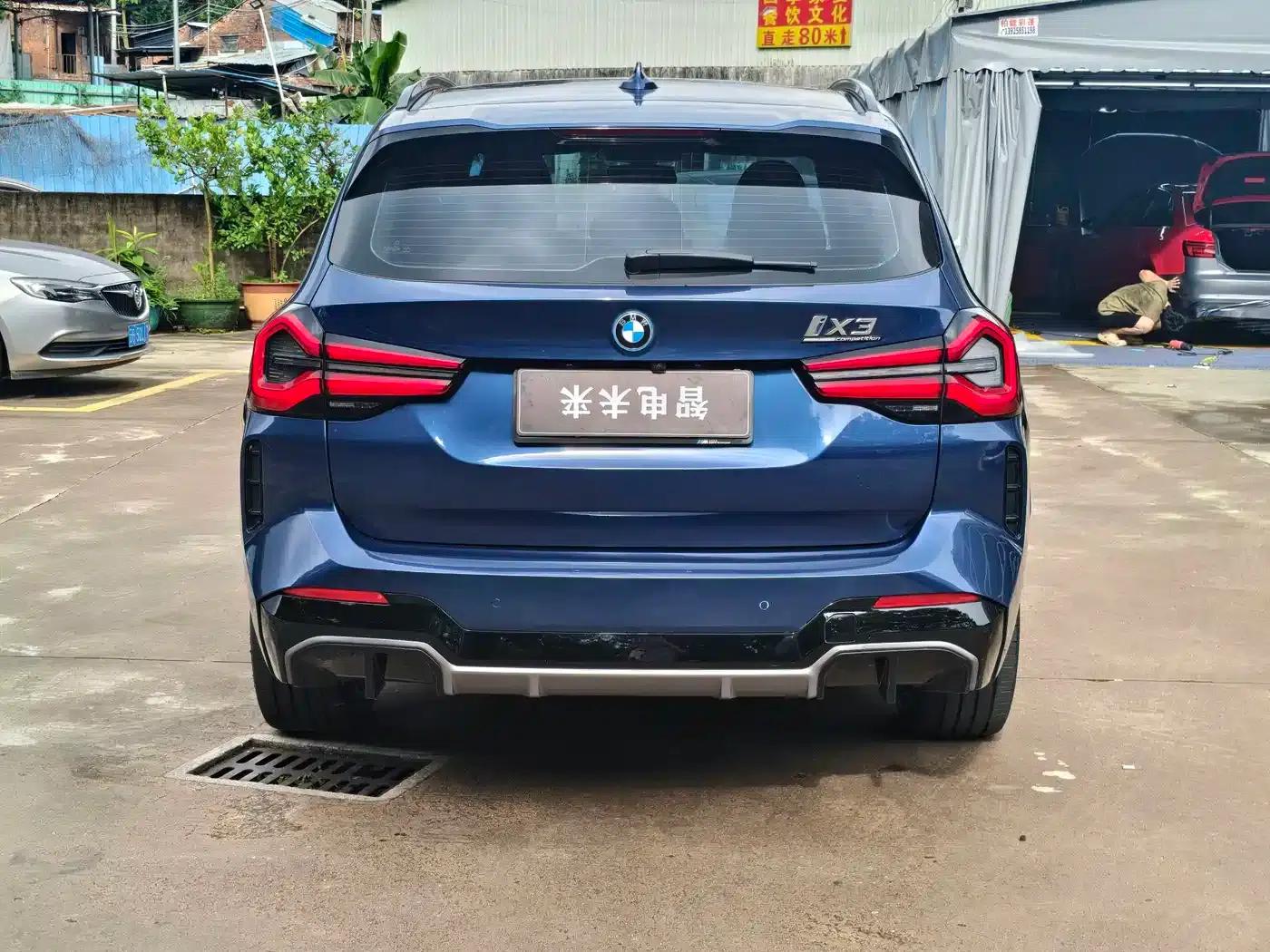 BMW iX3 2022 Leading Edition — миниатюра 4