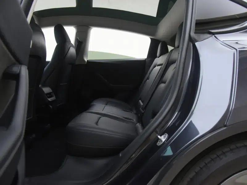 Model Y 2024 Rear-Wheel Drive — миниатюра 13
