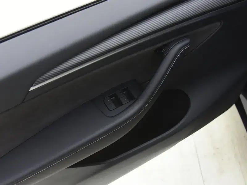 Model Y 2024 Rear-Wheel Drive — миниатюра 14