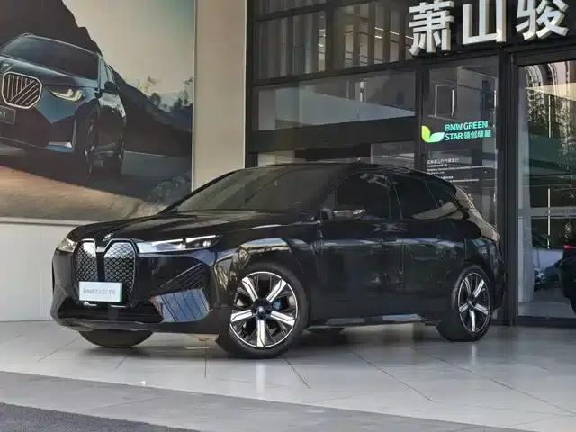 BMW iX 2022 xDrive40