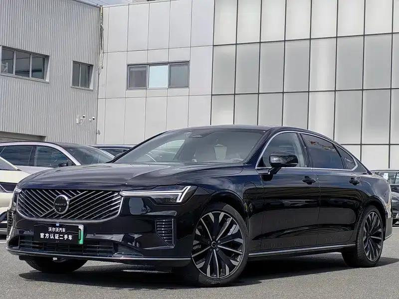 2026 Volvo S90 PHEV T8 AWD Long Range Smart Luxury Edition — миниатюра 1